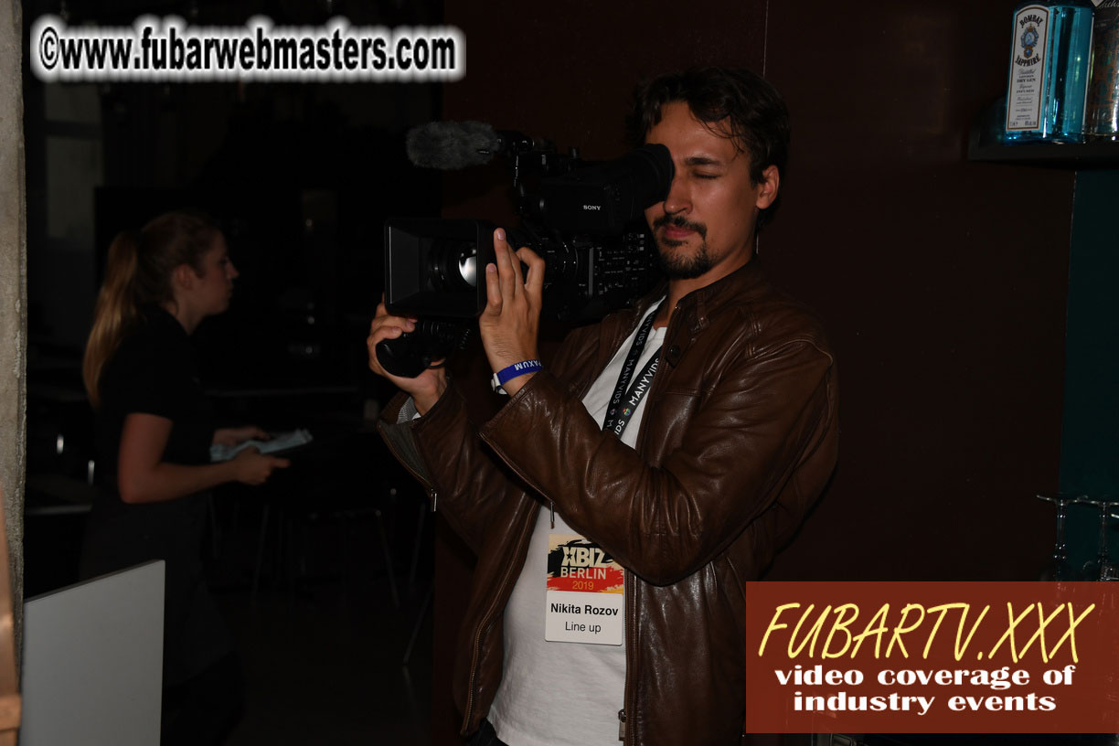 Good Mojo Happy Hour Welcome Reception