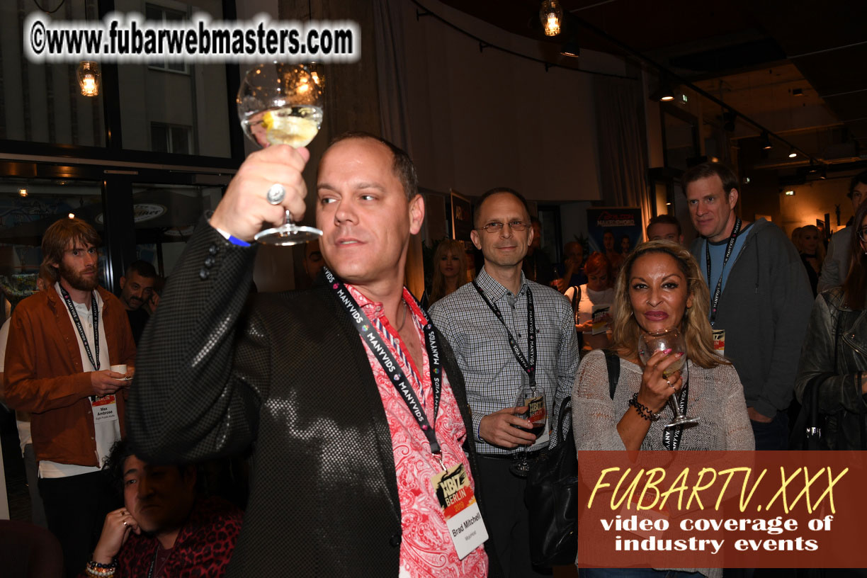 Good Mojo Happy Hour Welcome Reception