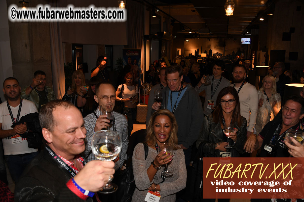 Good Mojo Happy Hour Welcome Reception