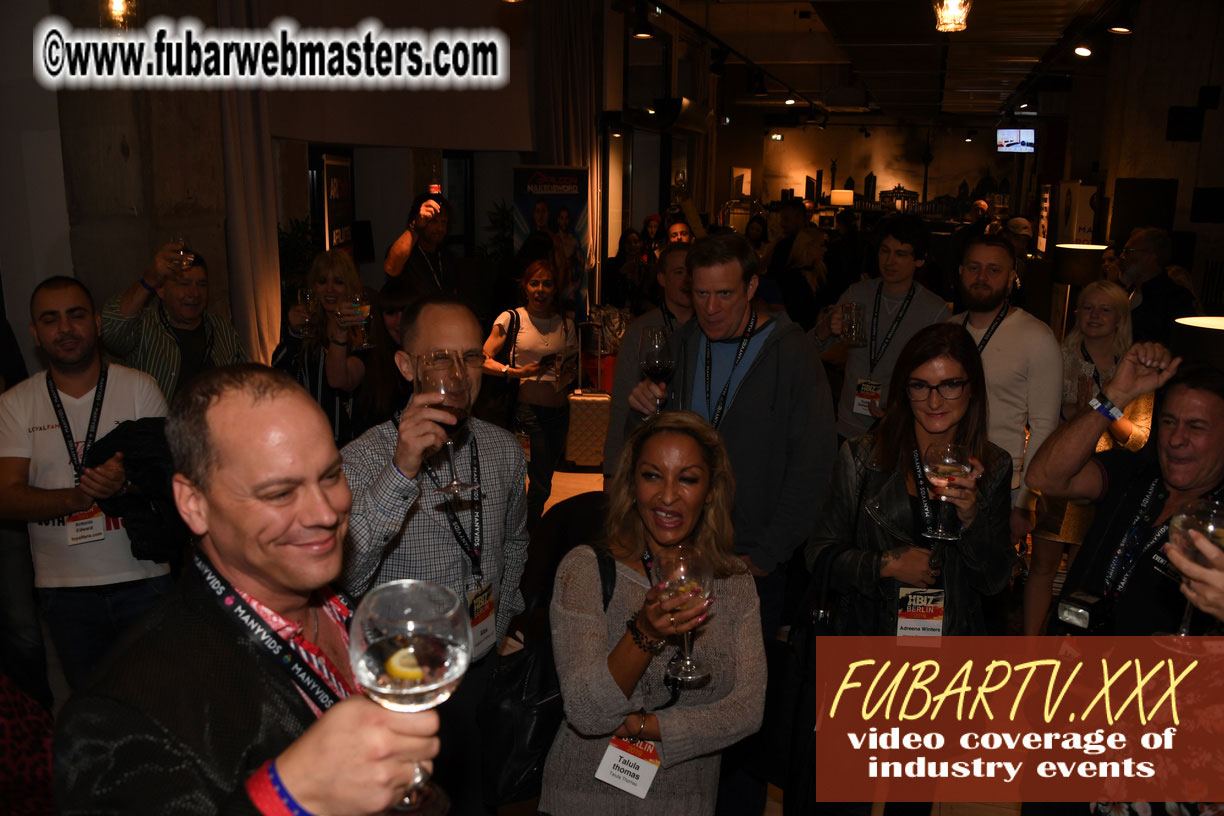 Good Mojo Happy Hour Welcome Reception