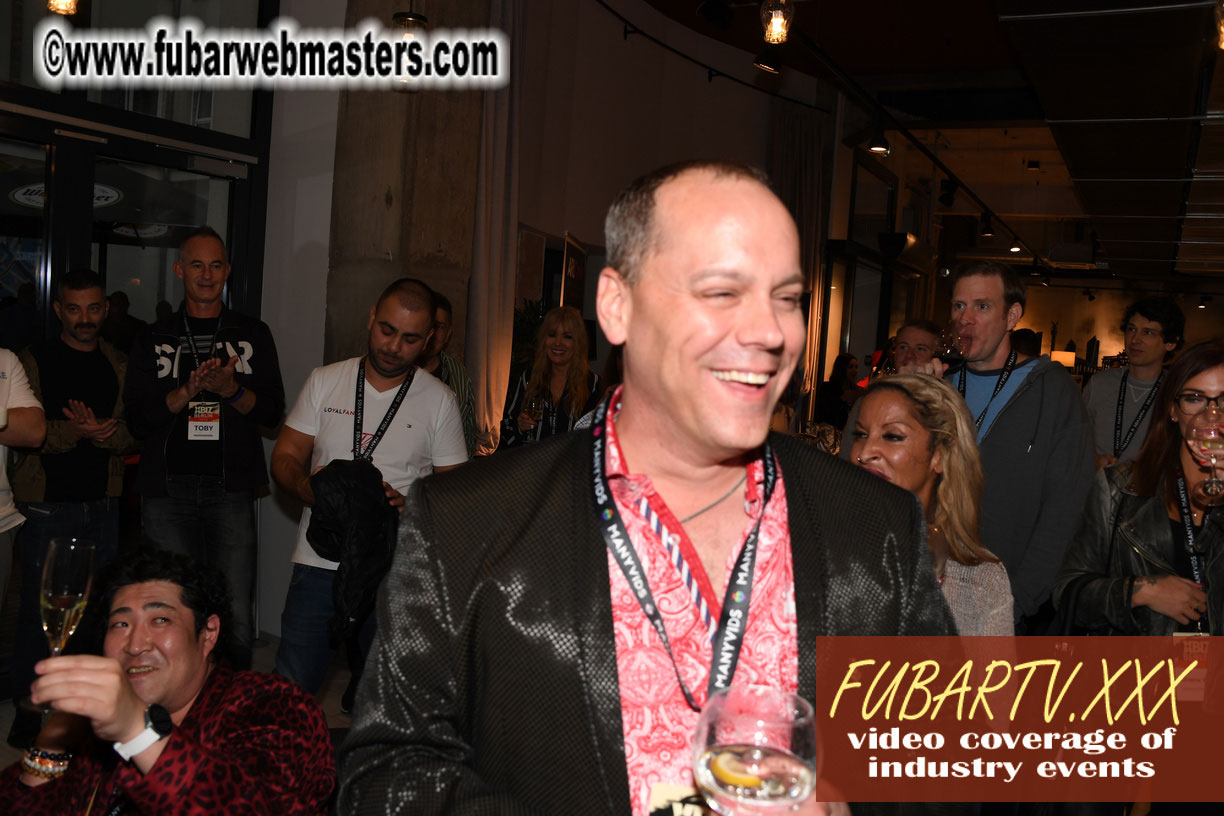 Good Mojo Happy Hour Welcome Reception