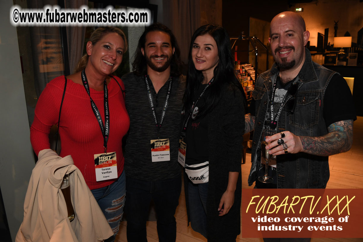 Good Mojo Happy Hour Welcome Reception