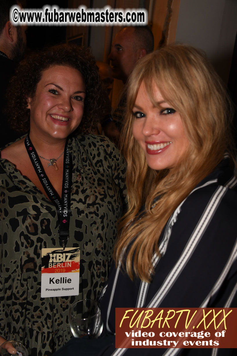 Good Mojo Happy Hour Welcome Reception