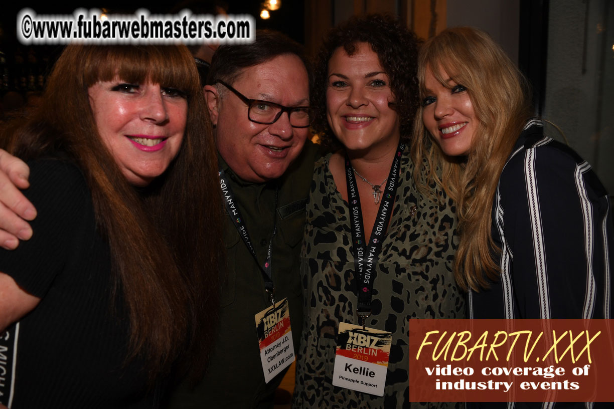 Good Mojo Happy Hour Welcome Reception