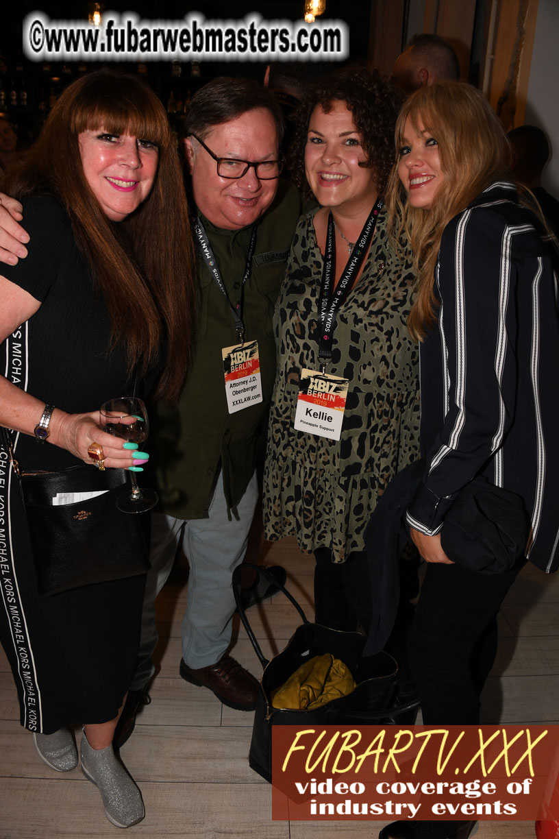 Good Mojo Happy Hour Welcome Reception