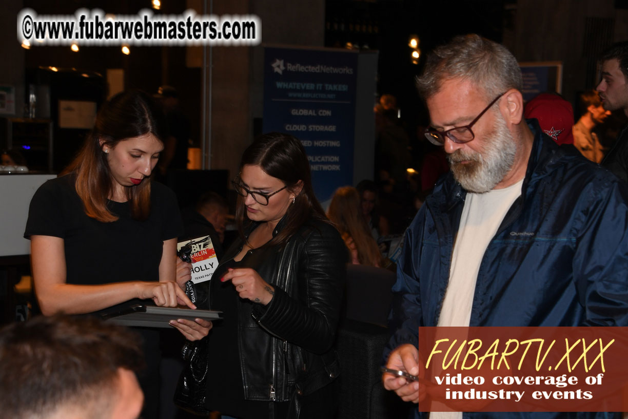 Good Mojo Happy Hour Welcome Reception