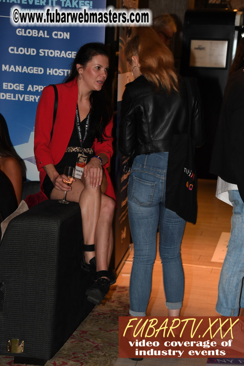 Good Mojo Happy Hour Welcome Reception