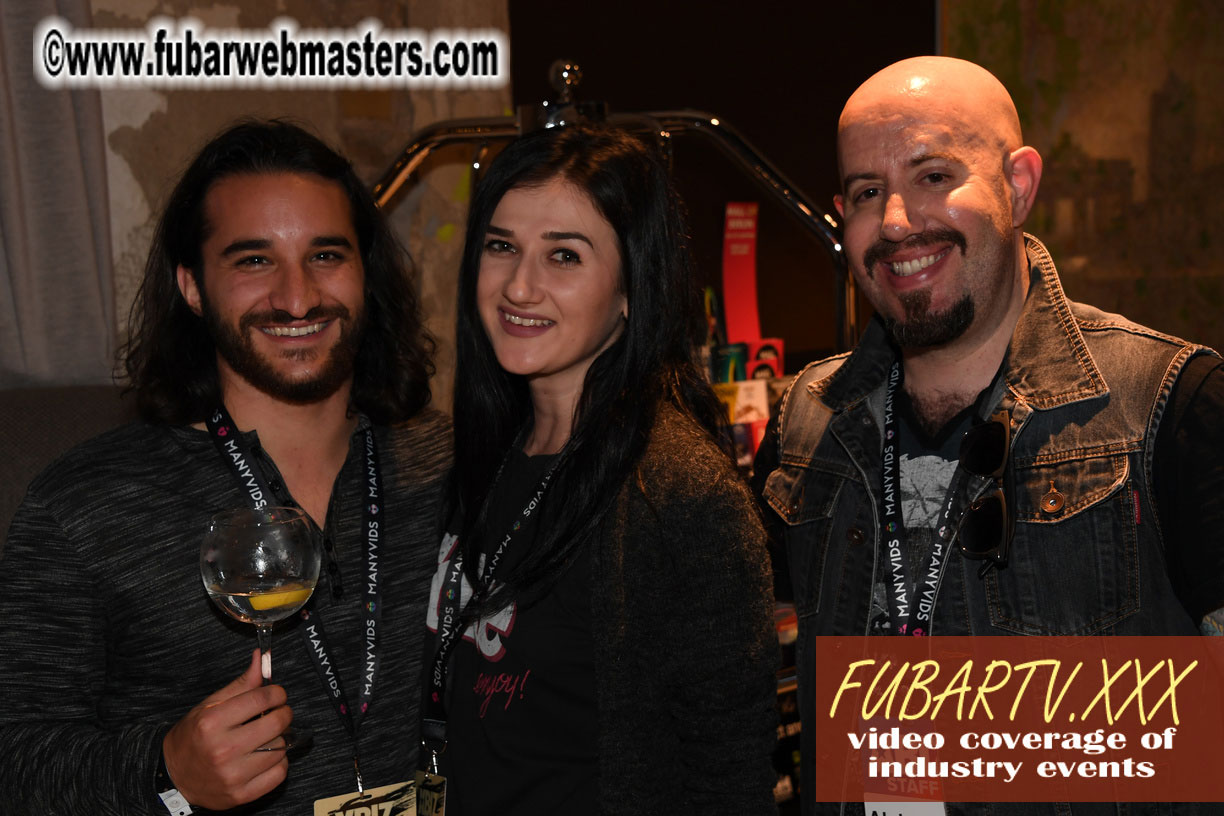 Good Mojo Happy Hour Welcome Reception