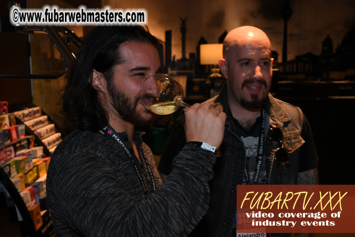 Good Mojo Happy Hour Welcome Reception