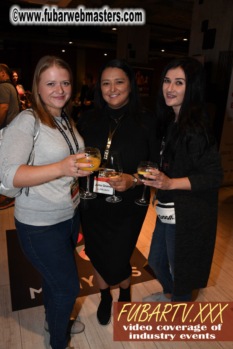 Good Mojo Happy Hour Welcome Reception