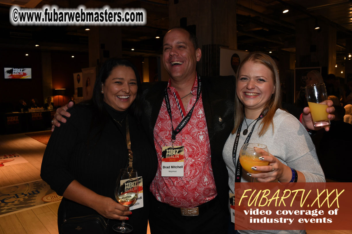 Good Mojo Happy Hour Welcome Reception