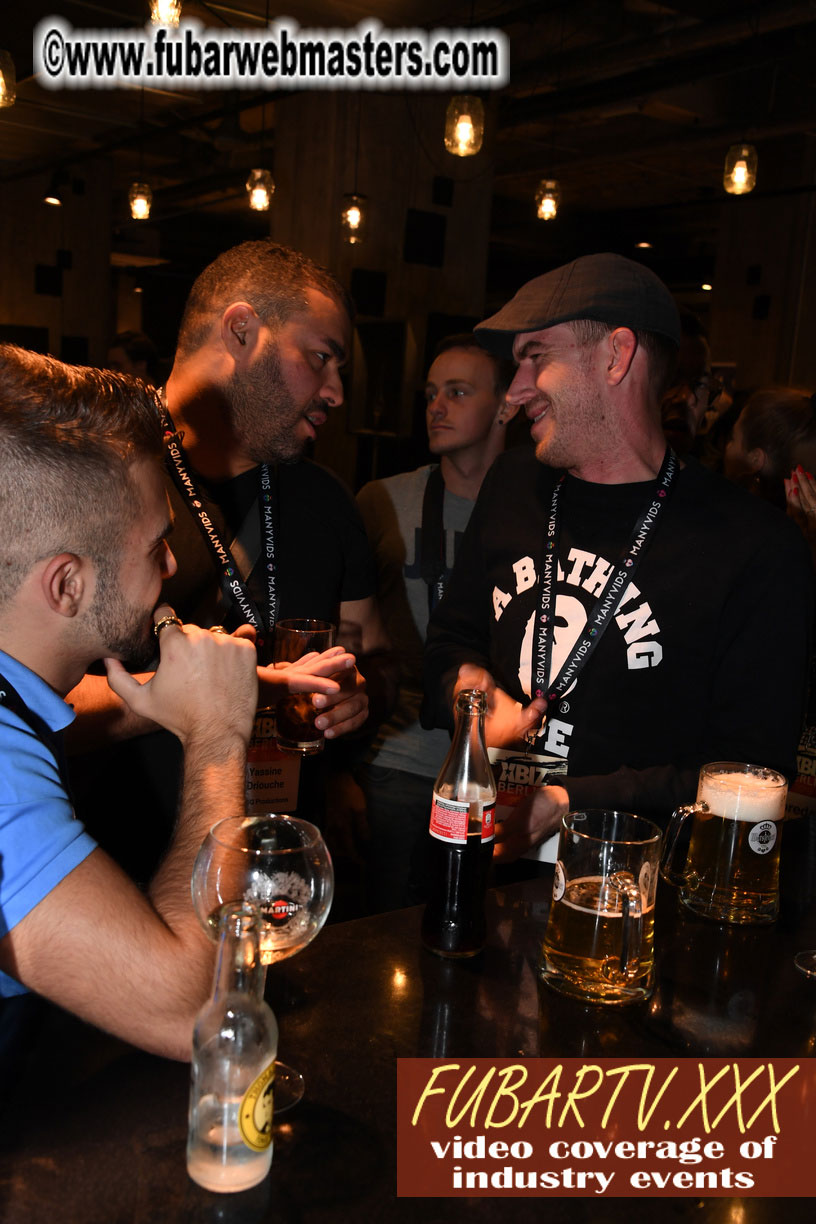 Good Mojo Happy Hour Welcome Reception