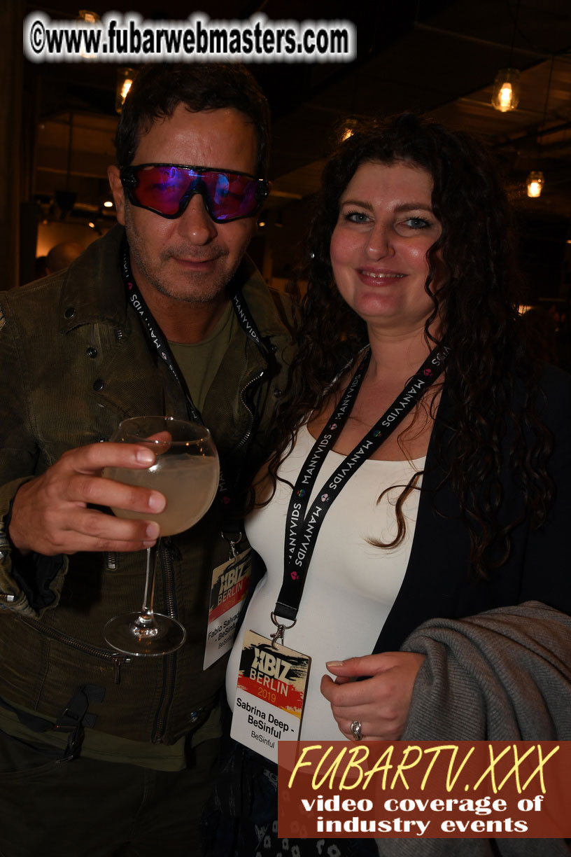 Good Mojo Happy Hour Welcome Reception