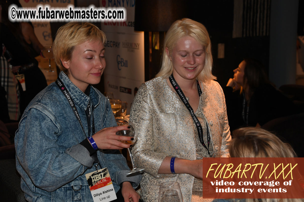 Good Mojo Happy Hour Welcome Reception