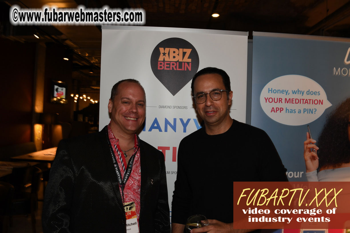 Good Mojo Happy Hour Welcome Reception