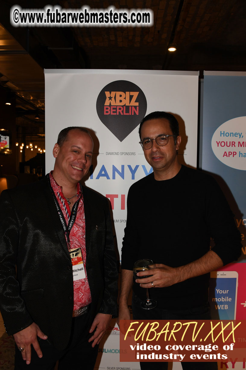 Good Mojo Happy Hour Welcome Reception