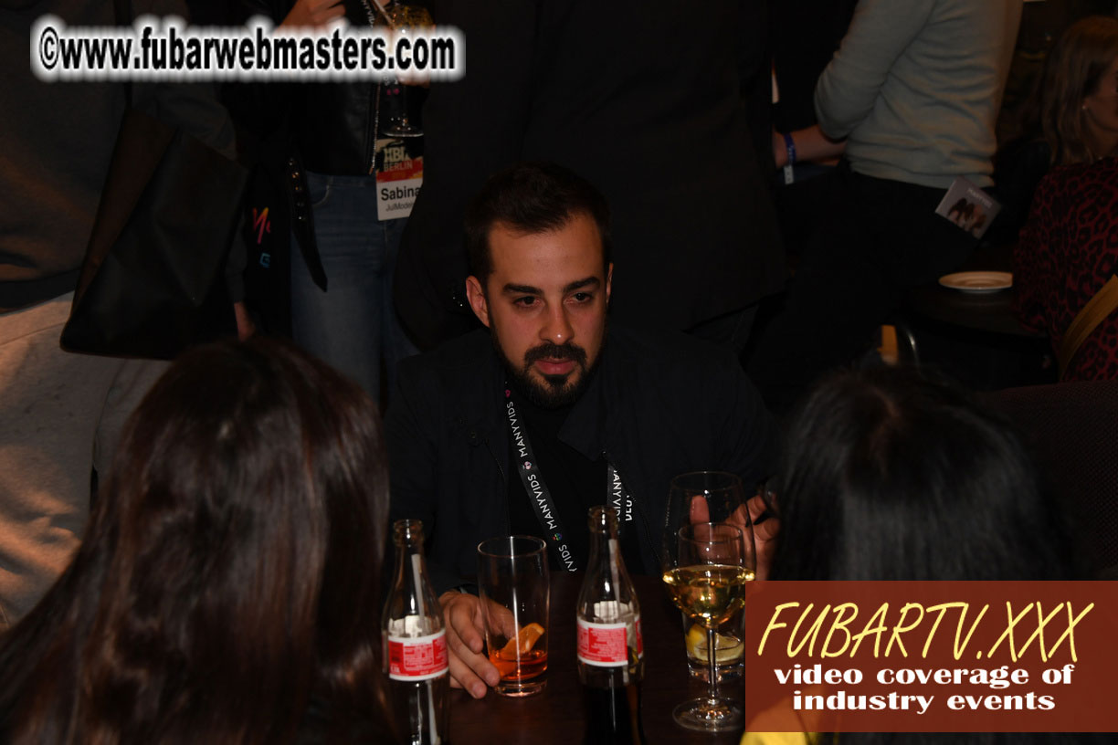 Good Mojo Happy Hour Welcome Reception