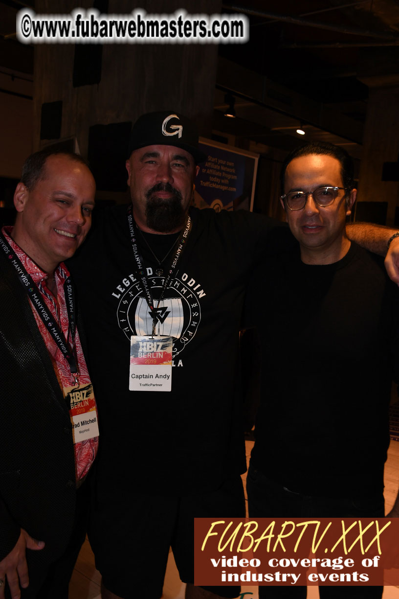 Good Mojo Happy Hour Welcome Reception