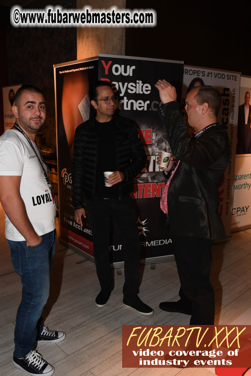 Good Mojo Happy Hour Welcome Reception