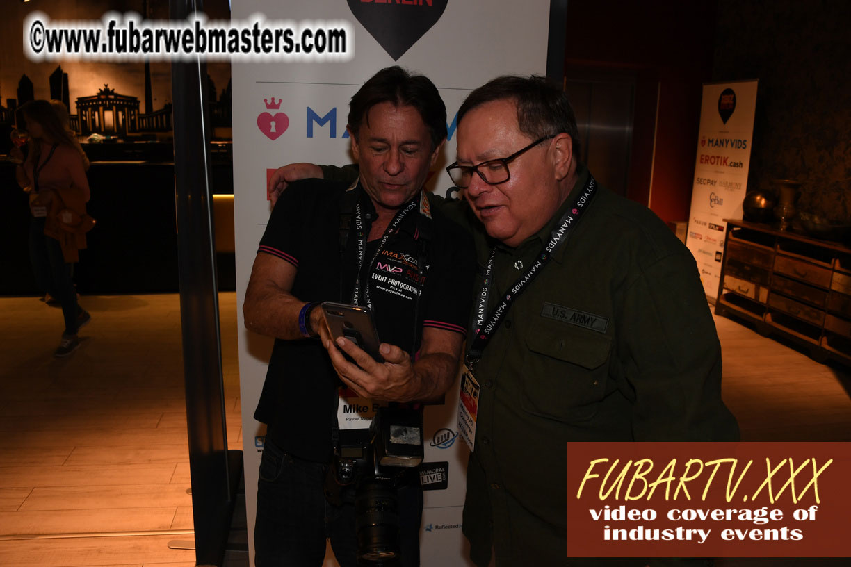 Good Mojo Happy Hour Welcome Reception