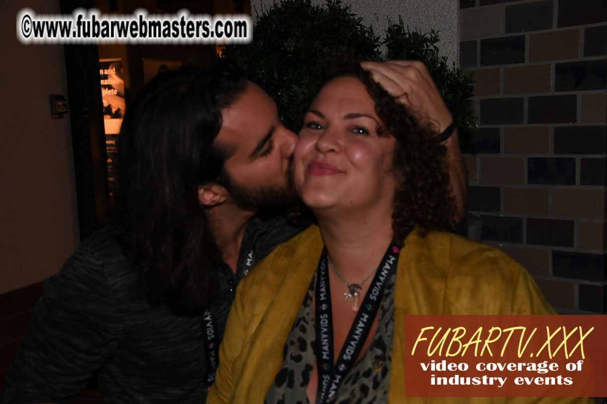 Good Mojo Happy Hour Welcome Reception