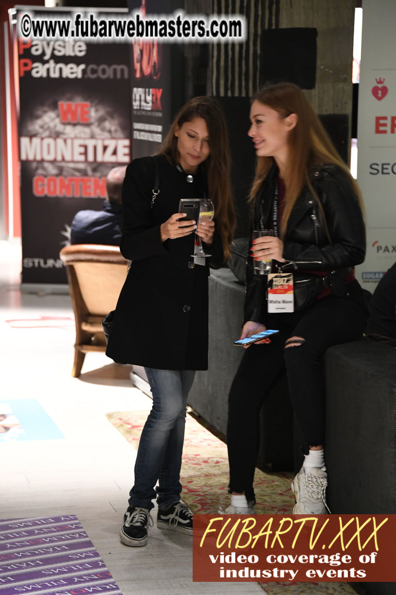 Good Mojo Happy Hour Welcome Reception