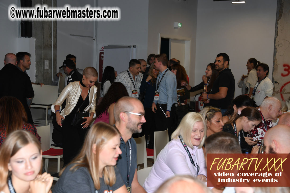 Seminars and Speed Networking