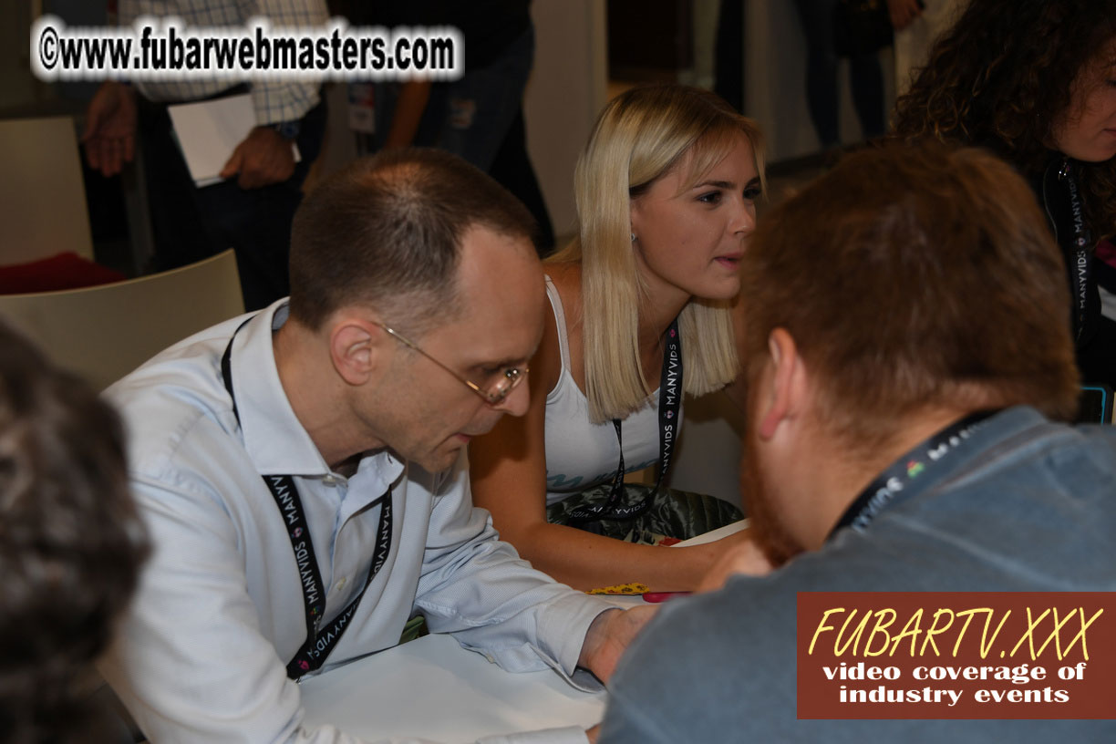 Seminars and Speed Networking