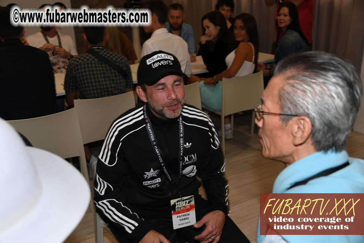 Seminars and Speed Networking