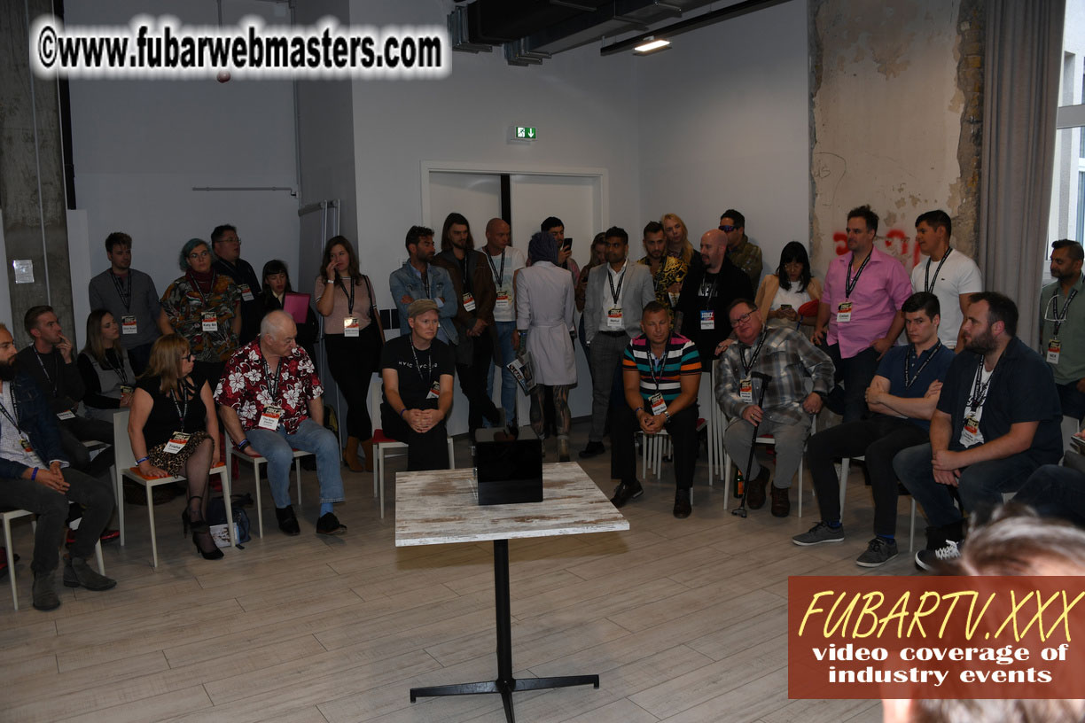 Seminars and Speed Networking