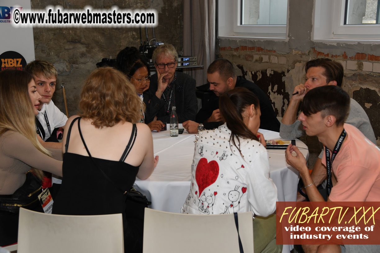 Seminars and Speed Networking