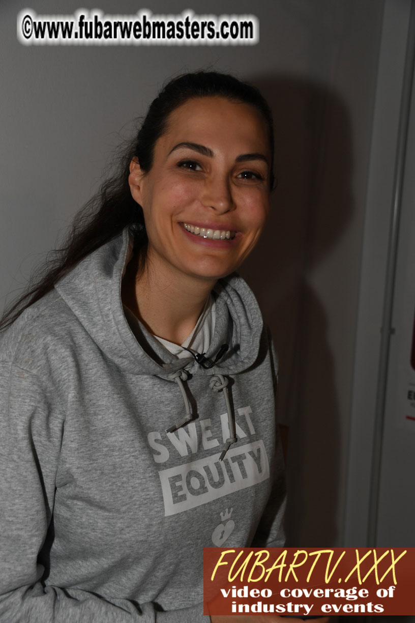 Keynote: Bella French of ManyVids