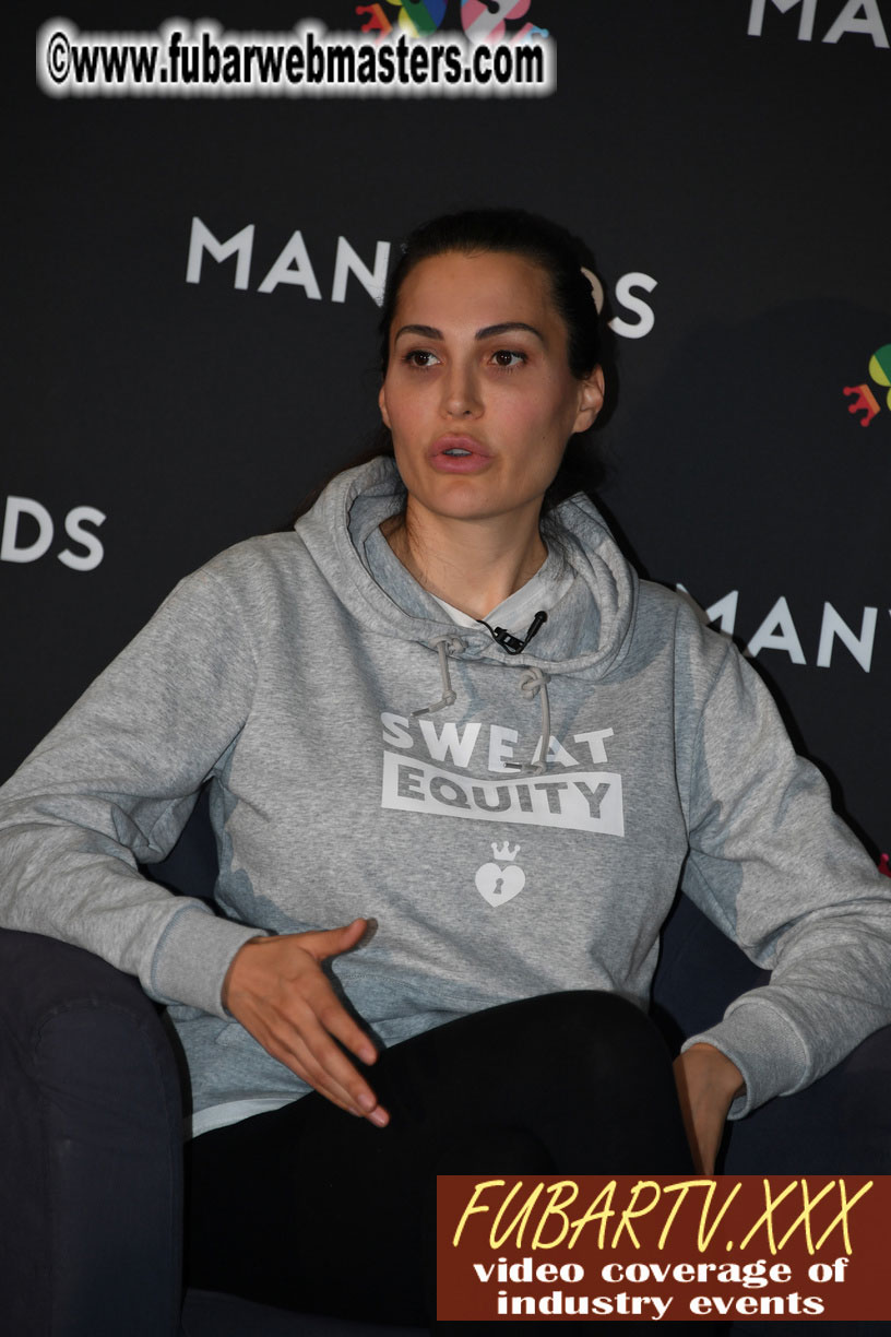 Keynote: Bella French of ManyVids