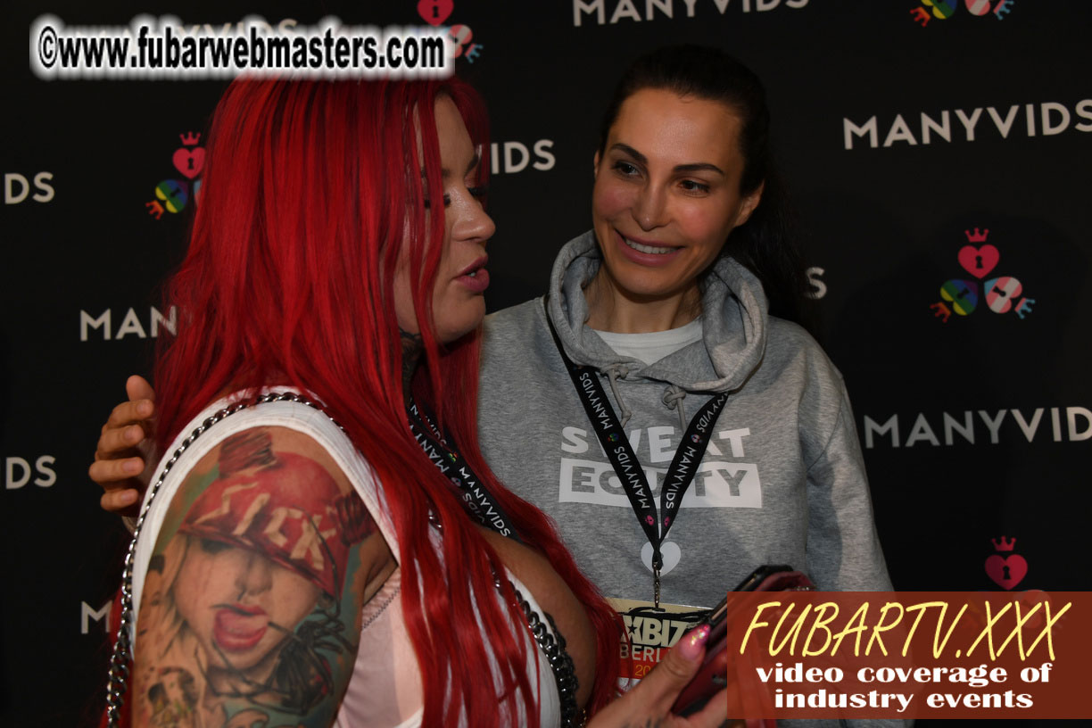 Keynote: Bella French of ManyVids