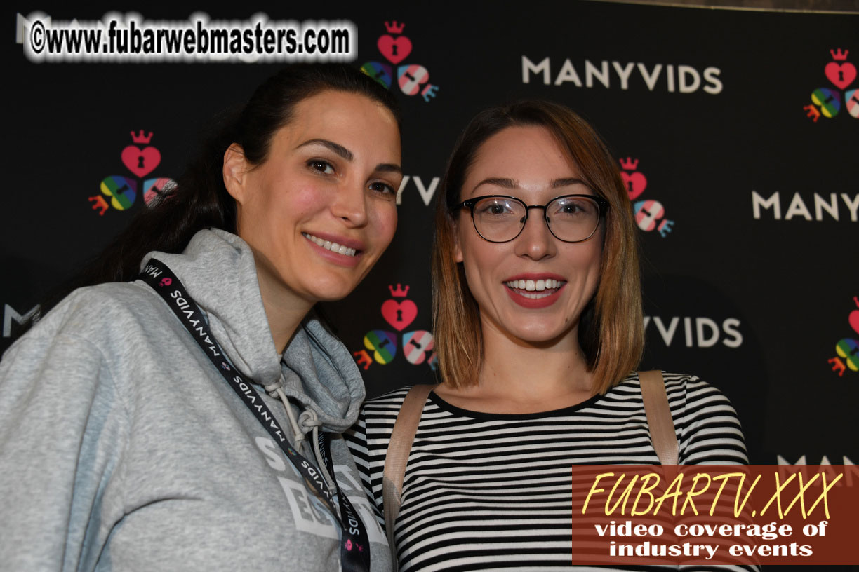 Keynote: Bella French of ManyVids