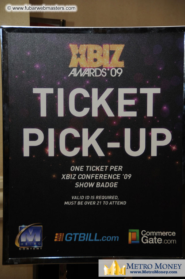 Hotel, Regisration and Metro Lounge Bar