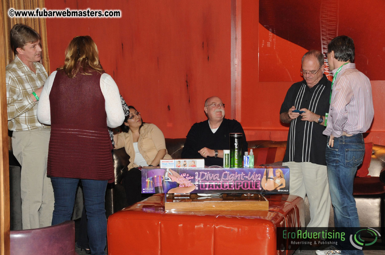 'Free Love' Lounge Fundraiser