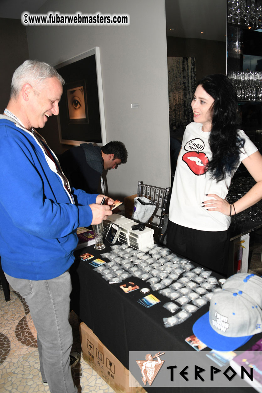 XBIZ Mix & Meet Happy Hour