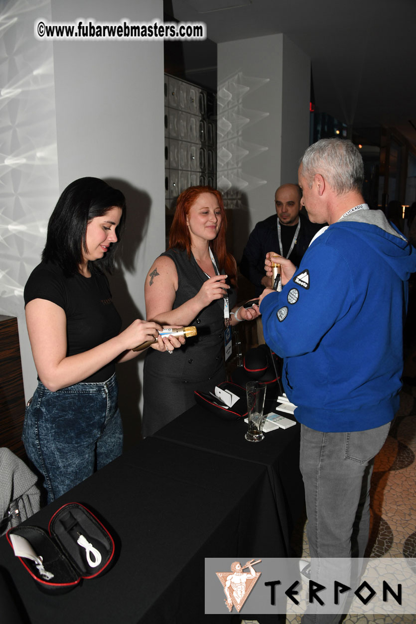 XBIZ Mix & Meet Happy Hour