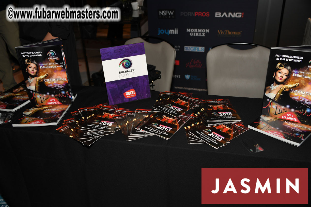 XBIZ Mix & Meet Market