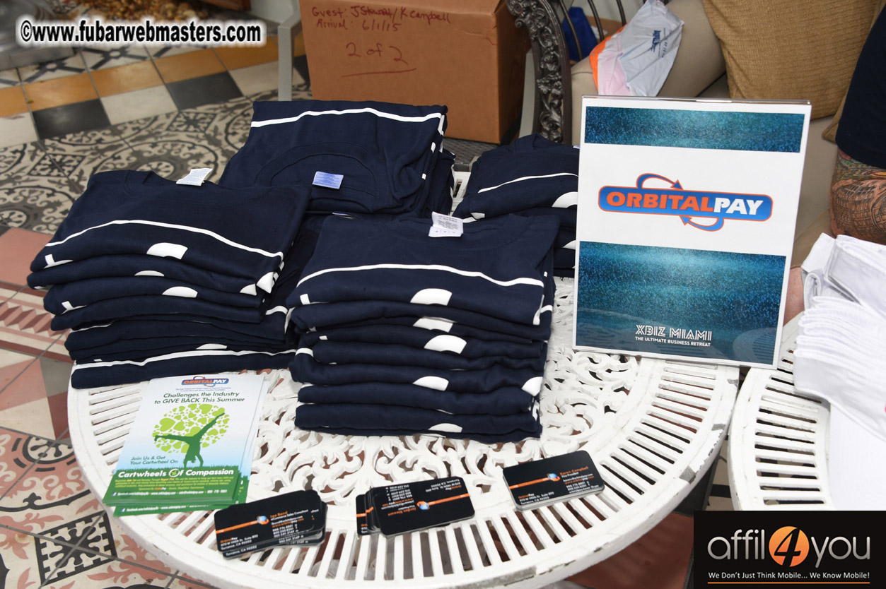 Happy Hour Mix & Meet