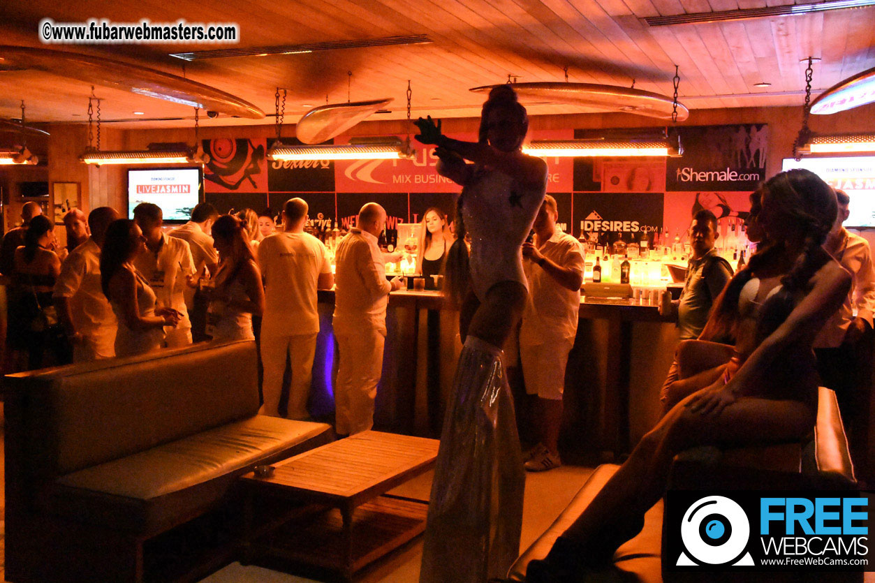 CamCon Welcome Toast 