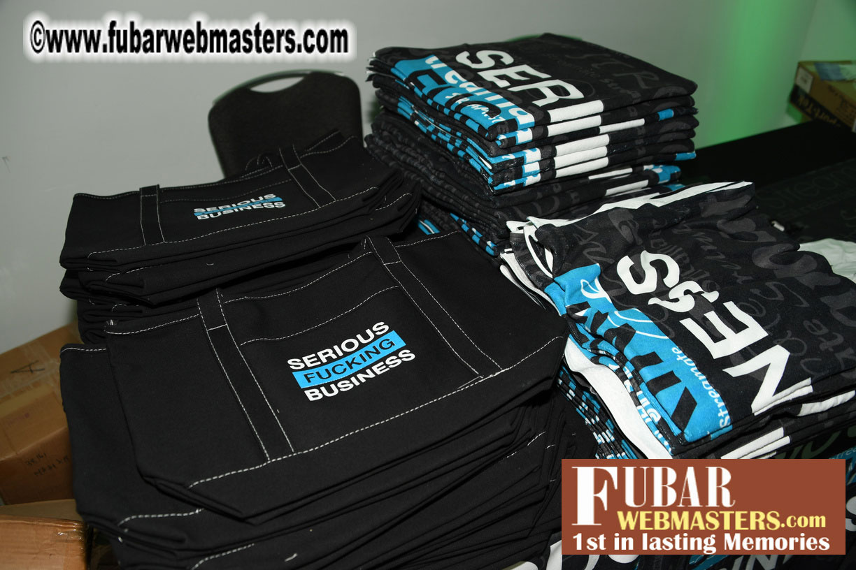 Mix & Meet + Happy Hour