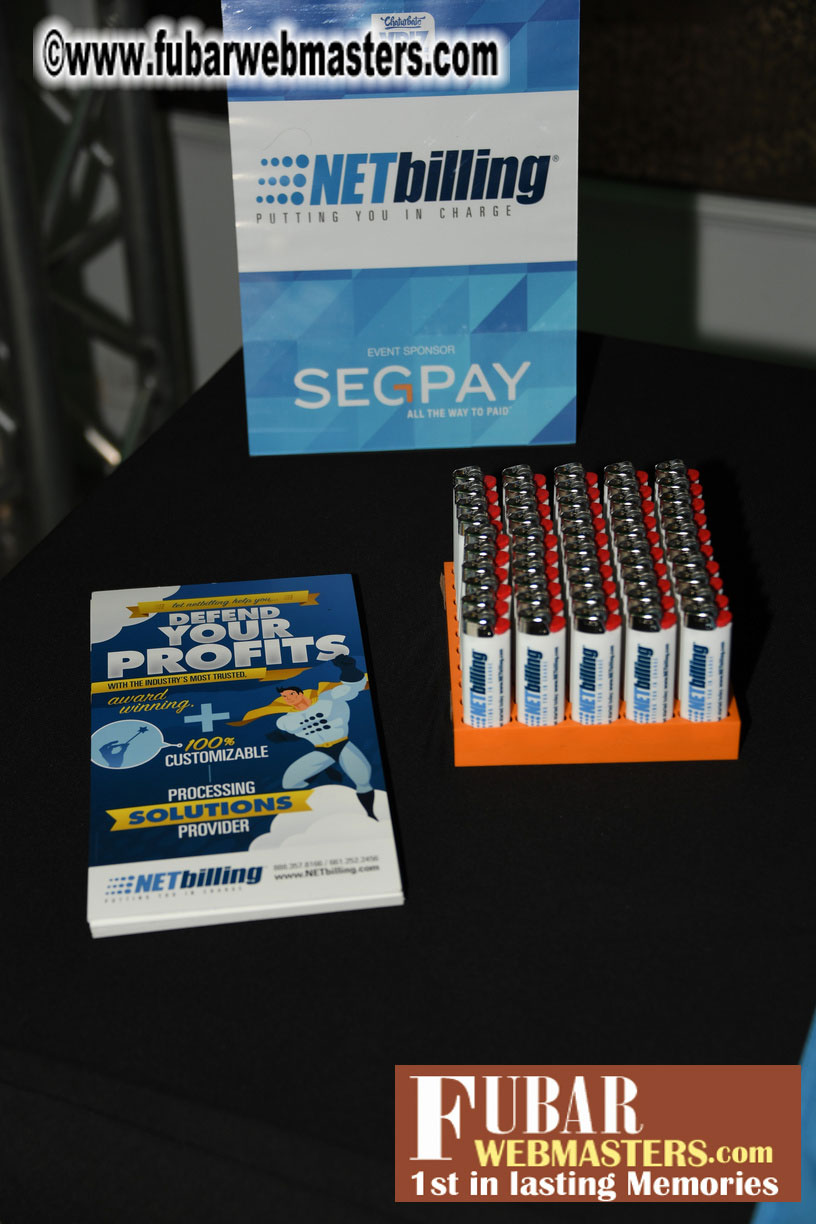 Mix & Meet + Happy Hour