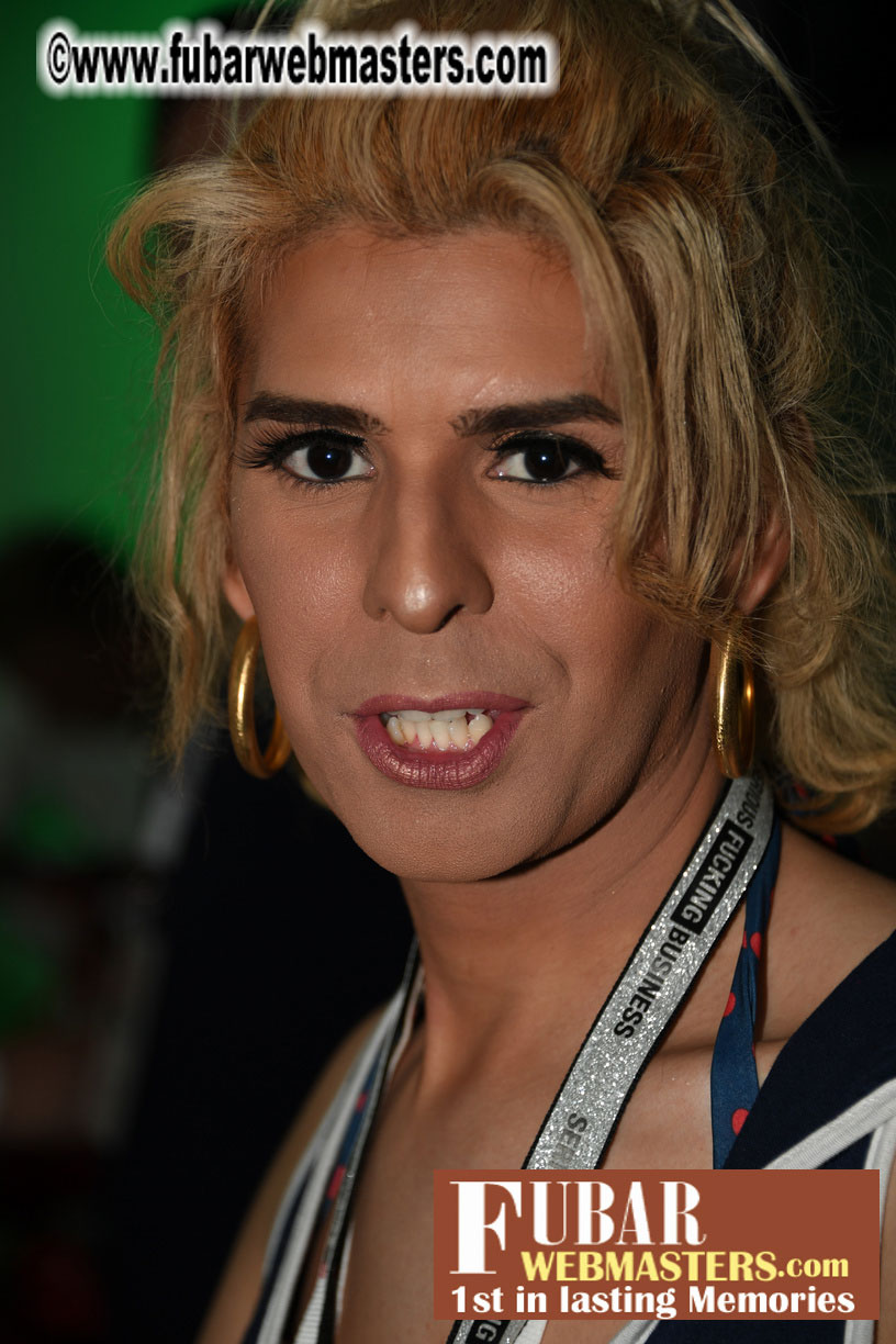 Mix & Meet + Happy Hour