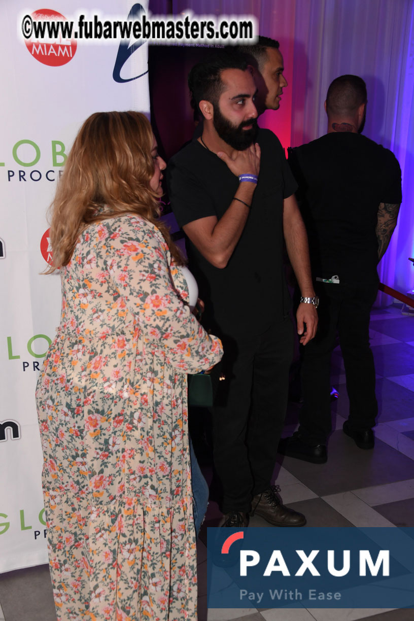 Special Guest Live Performance