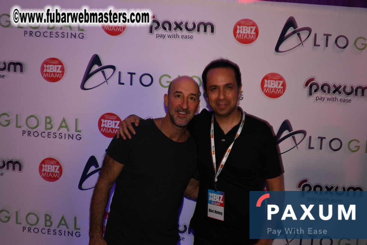 Special Guest Live Performance