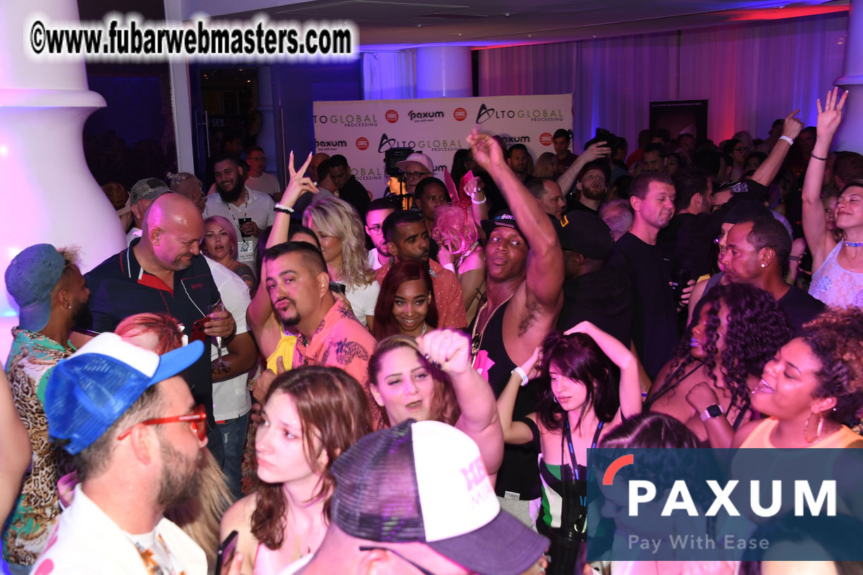 Special Guest Live Performance