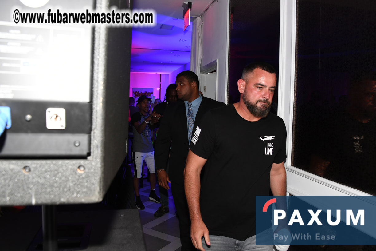 Special Guest Live Performance