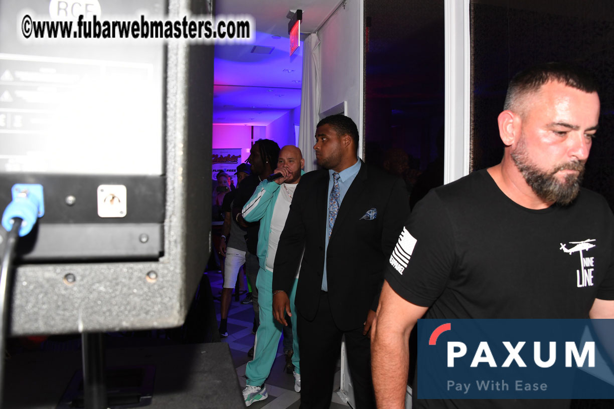 Special Guest Live Performance